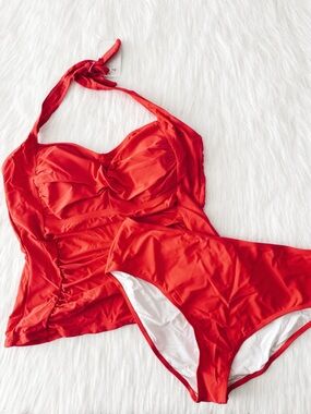 NWT Red Halter Tankini Bikini Set Size 2XL